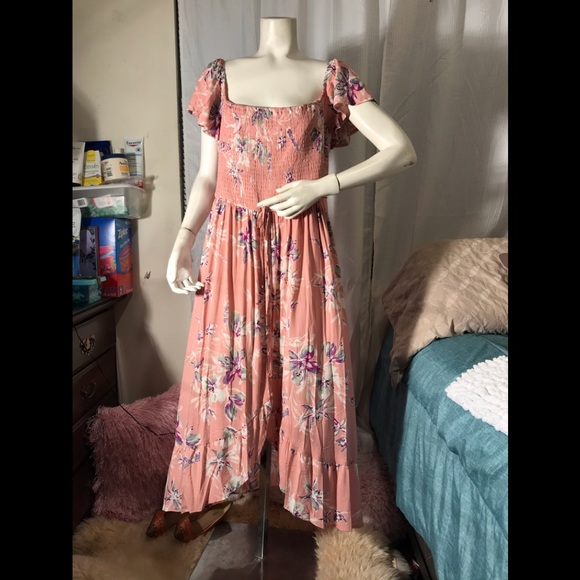 Xilaration beautiful high low dress - Picture 1 of 4
